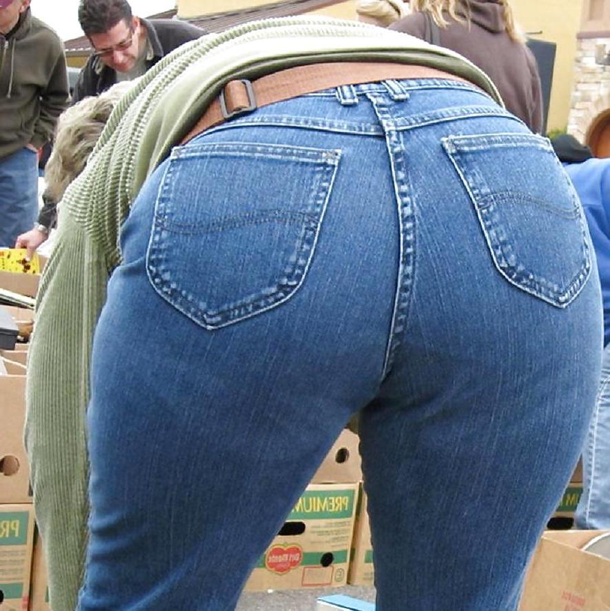 25P Queens in Jeans CLXVII