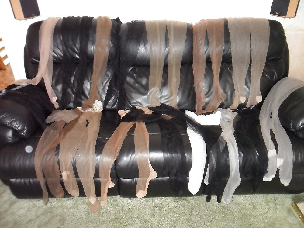 25P Showing off my pantyhose collection