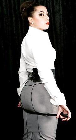 14P Mistress 