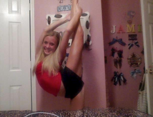 14P That's why we love cheerleaders !