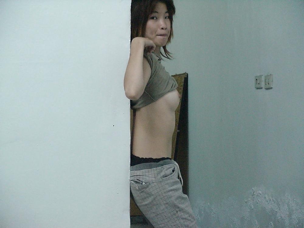 25P Slutty Chinese Wife