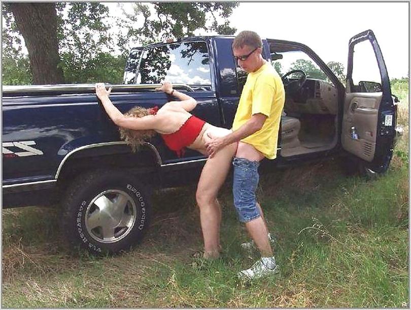25P Outdoor Sex