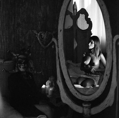 25P Mirror Mirror on the wall 8!