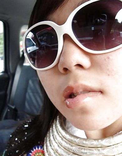 25P Cute Chinese College Student