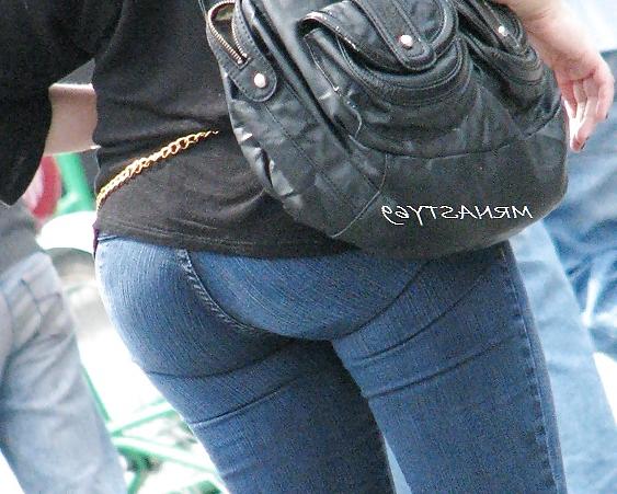 25P Wife In Tight Jeans #12
