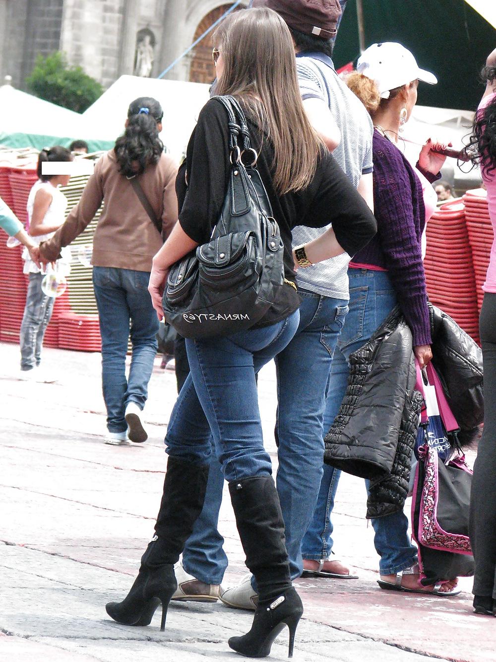 25P Wife In Tight Jeans #12