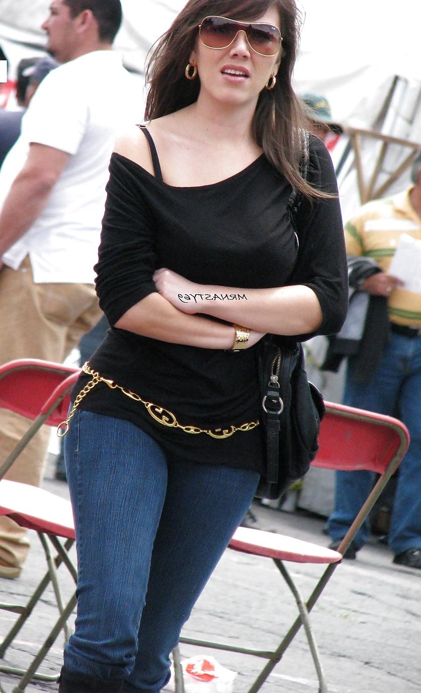 25P Wife In Tight Jeans #12