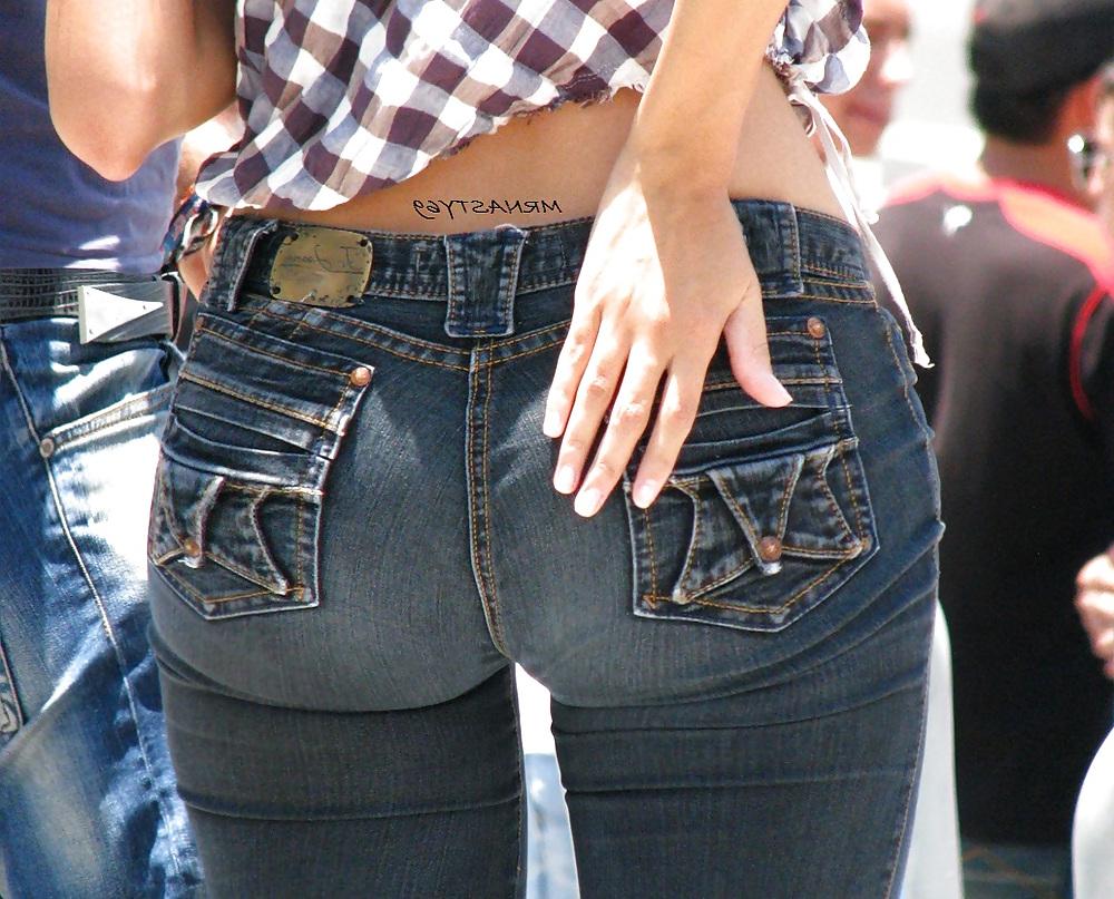 25P Wife In Tight Jeans #12