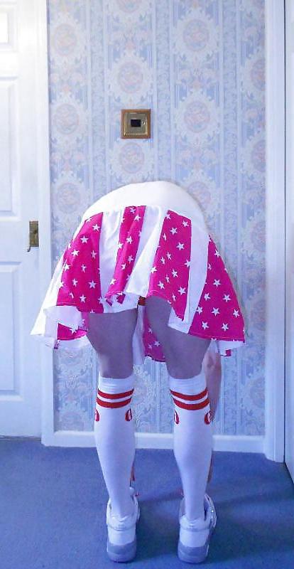 25P Tranny Pretty Kitty Cheerleader Teil 1