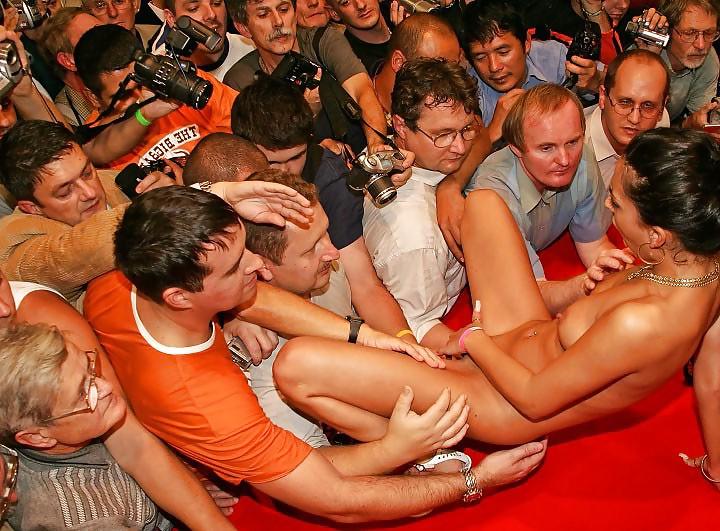 25P Sex Show - 4