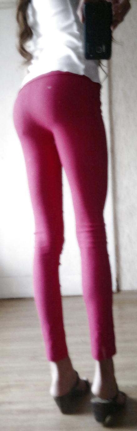 16P Tight leggings and jeans