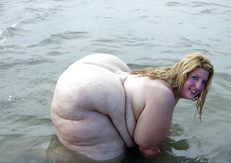 8P Big fat lovely ass