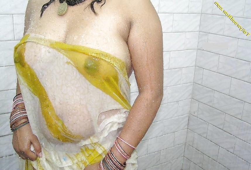 25P Indian Bathroom