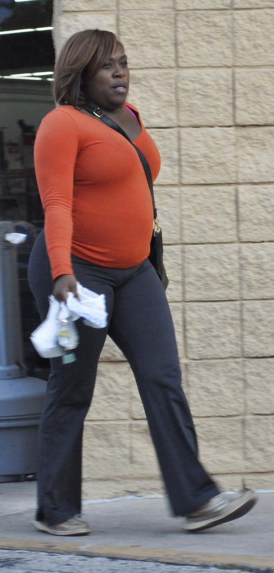 22P Fat Asses In Jeans - Public Creepin