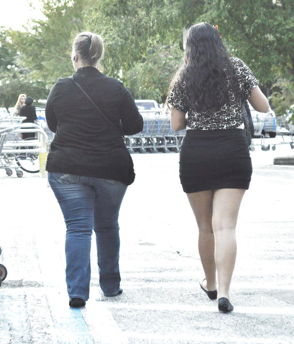 22P Fat Asses In Jeans - Public Creepin