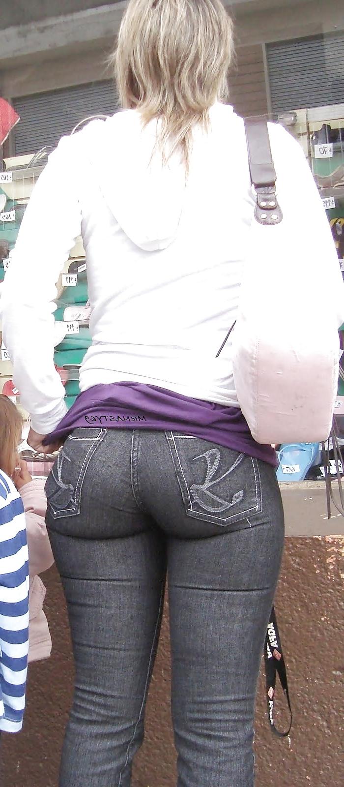 23P Wife In Tight Jeans #21
