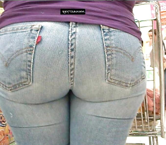 25P Wife In Tight Jeans #22