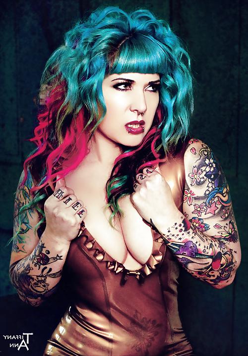 20P Goth, Glamour and Latex