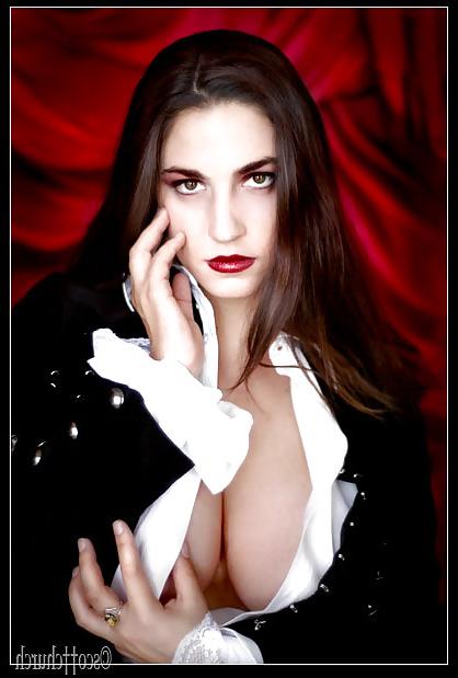20P Goth, Glamour and Latex