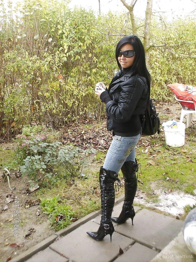 25P Queens in jeans CXXIII