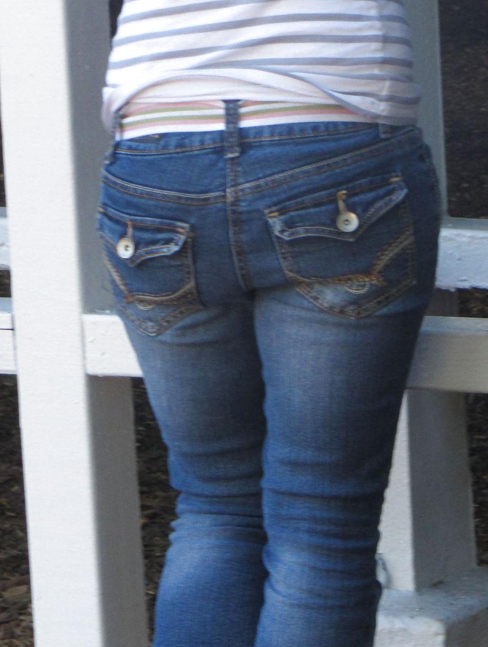 21P Great Asses In Tight Jeans # 3