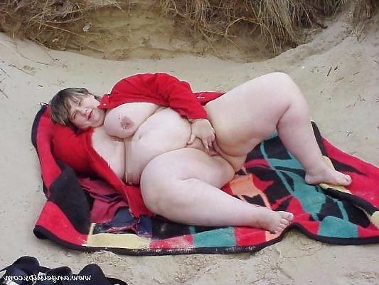 23P Fat Super Chicks