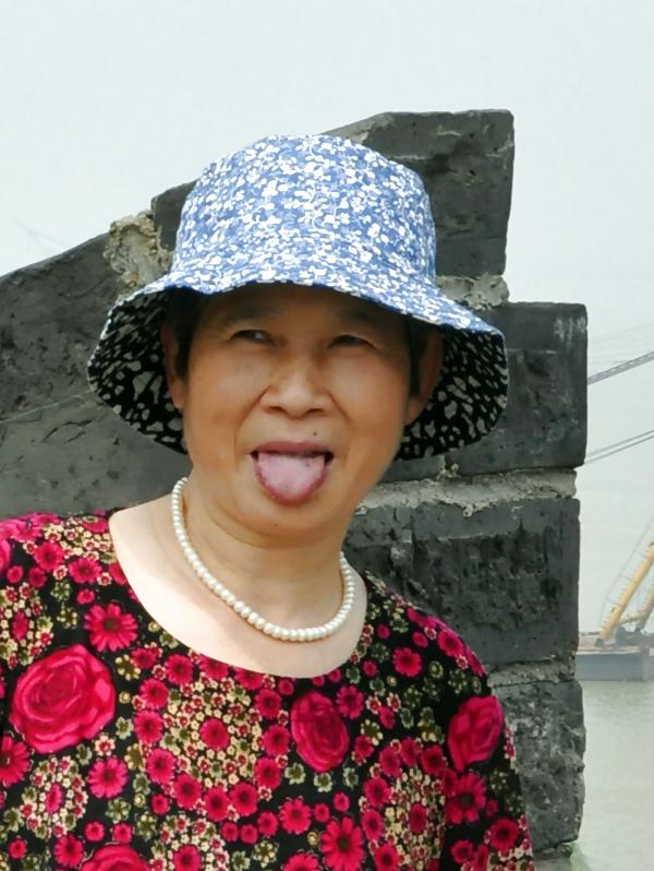10P My chinese granny