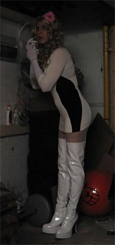20P Mistress Foofoo is a bit of all white
