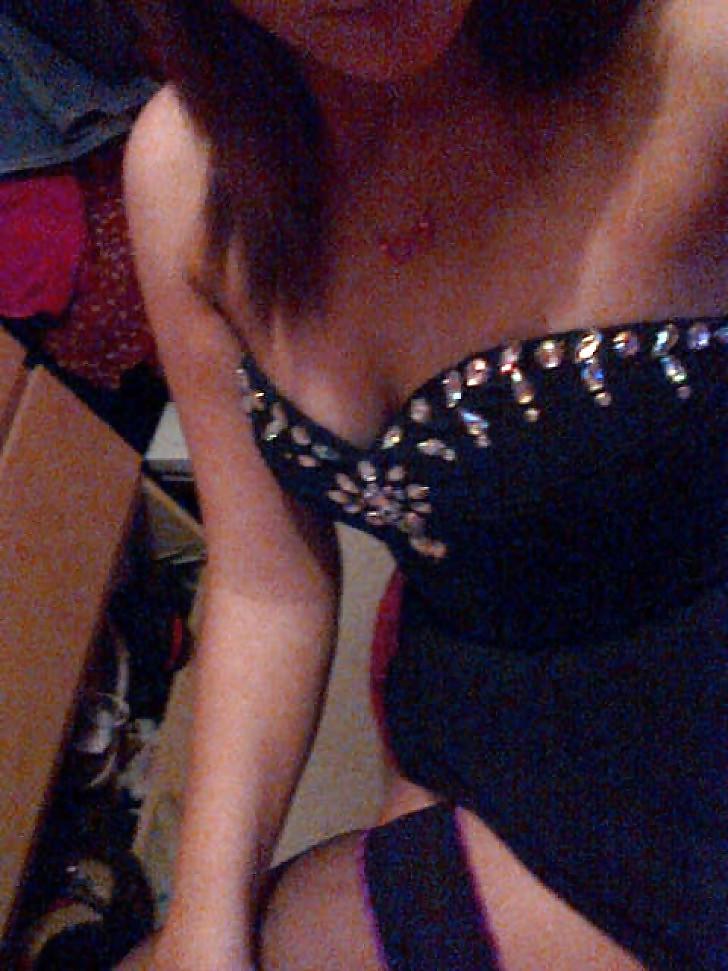 25P British girlfriend of Army Soldier