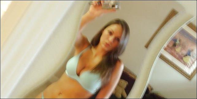 12P Mirror love 1