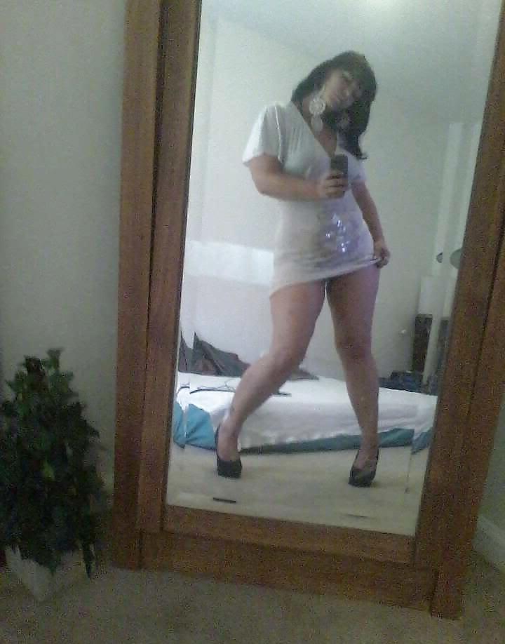 10P Thick White Girl