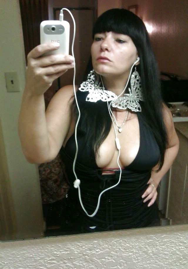 10P Thick White Girl