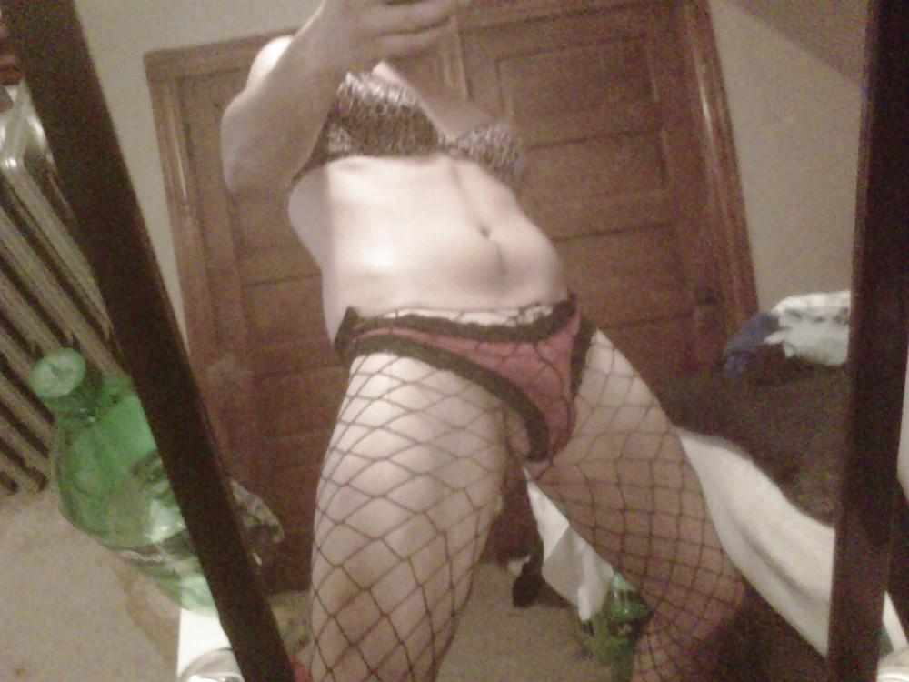 18P Sexxxy fishnets an thong.....ninja