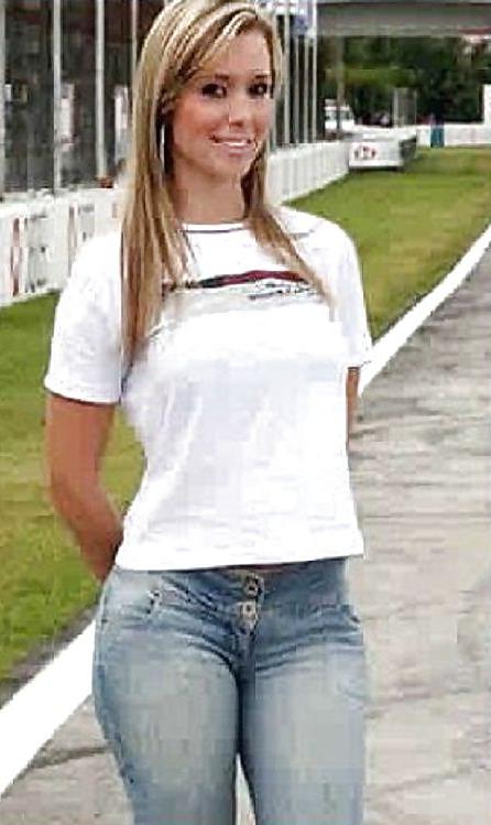 25P Ladies in jeans