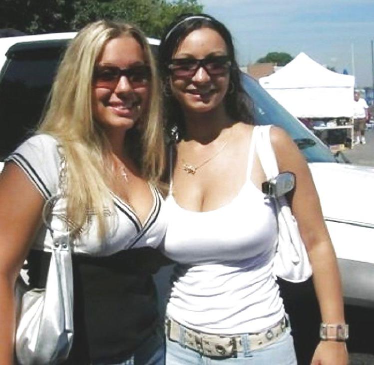 25P Ladies in jeans