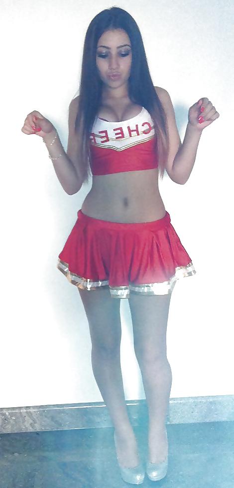 16P Sexy Cheerleaders & Dancers