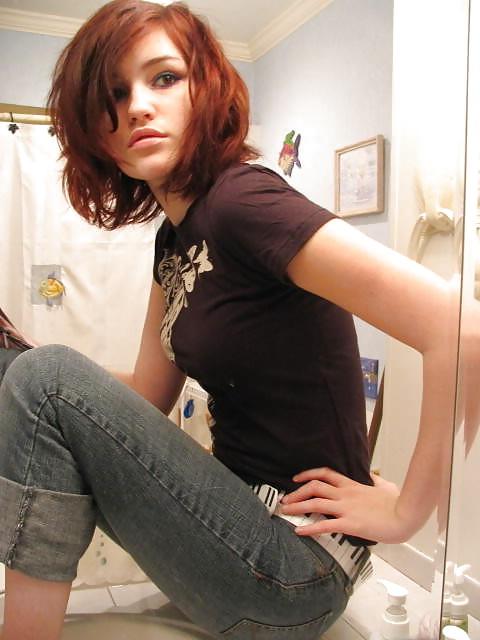 25P Queens in Jeans LVXVIII