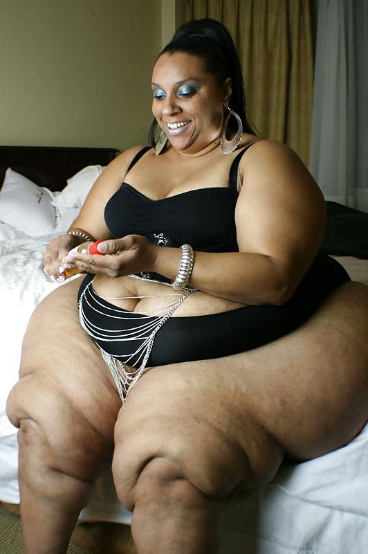 25P Sexy big fat matures