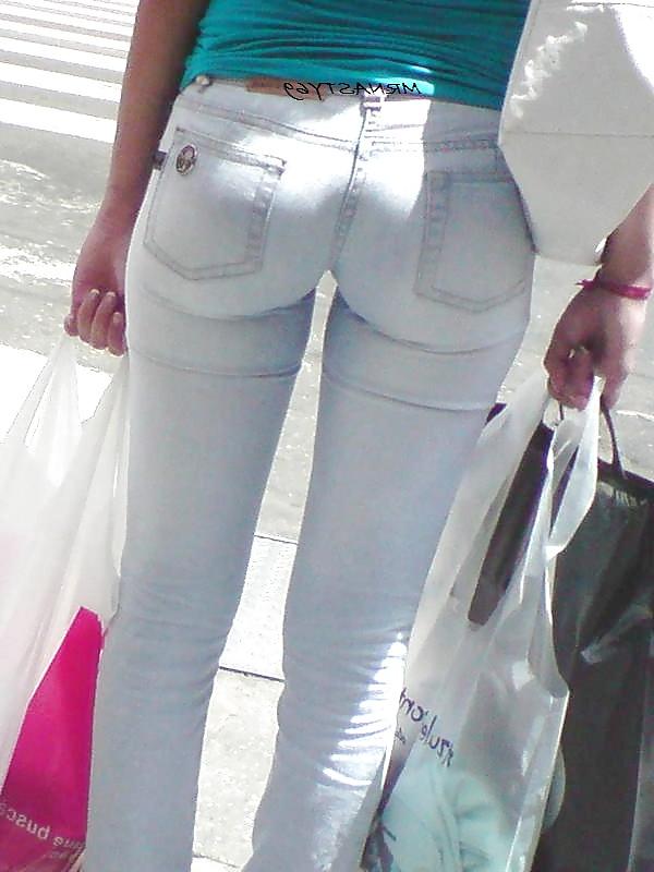 25P Wife In Tight Jeans #8