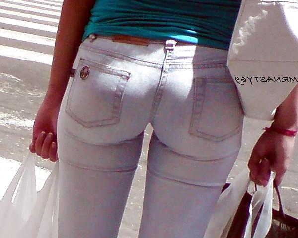 25P Wife In Tight Jeans #8