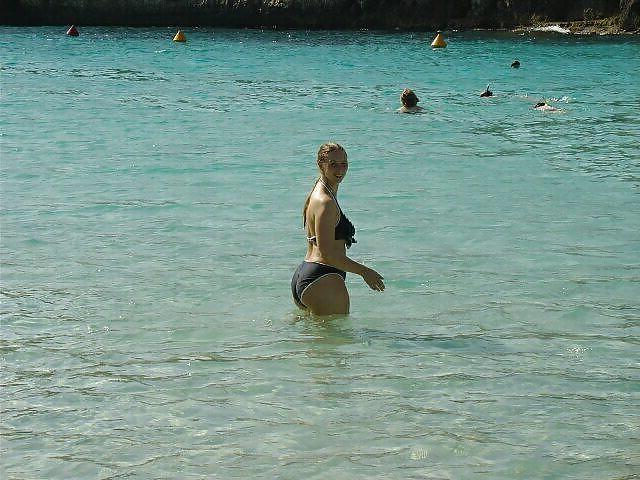 5P Blonde curvy girl being preyed on by a shark