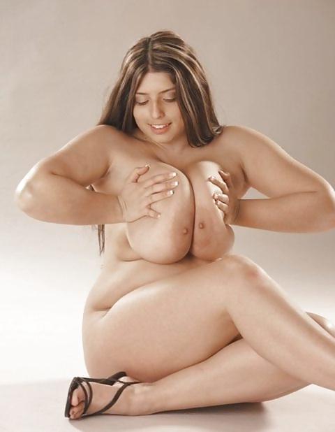 25P Beautiful Curvy Girls 4