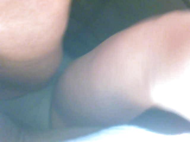 24P Vidcaps from Upskirt videos