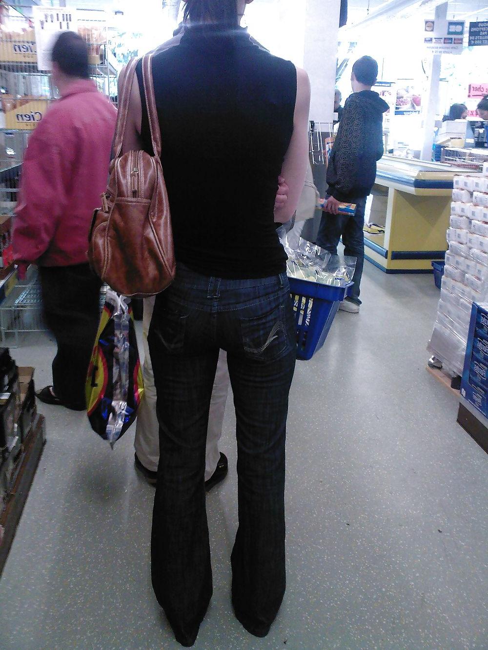 25P Teens in tight jeans 07