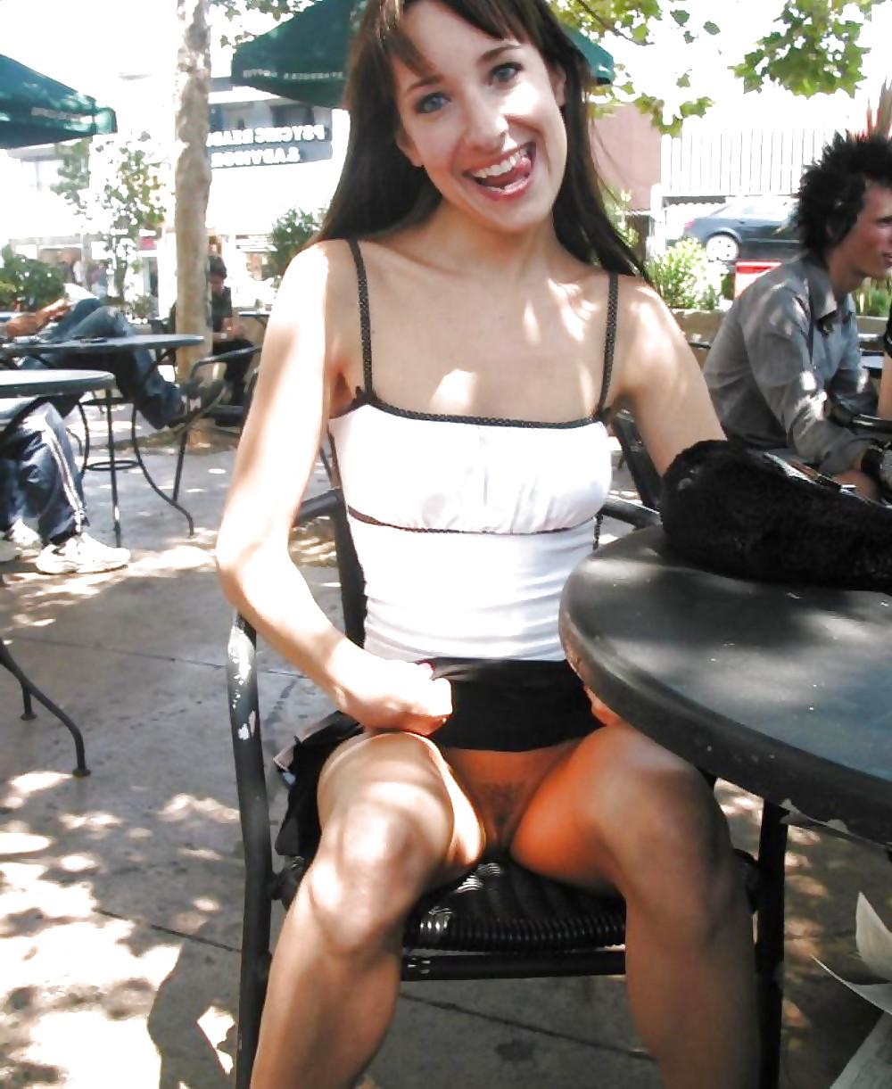 18P Public Viewing -176-
