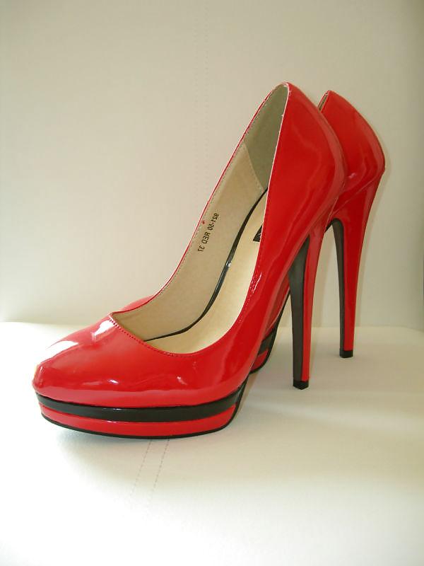 25P Von Monika die Pumps