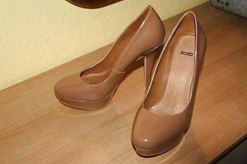 25P Von Monika die Pumps