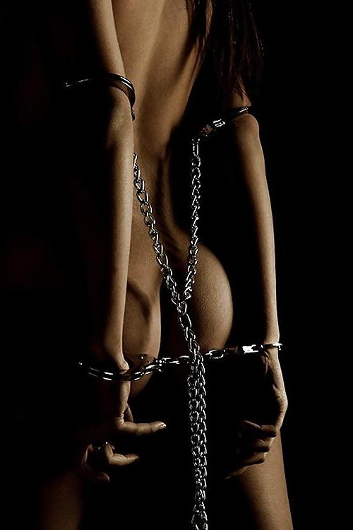 10P TIED UP