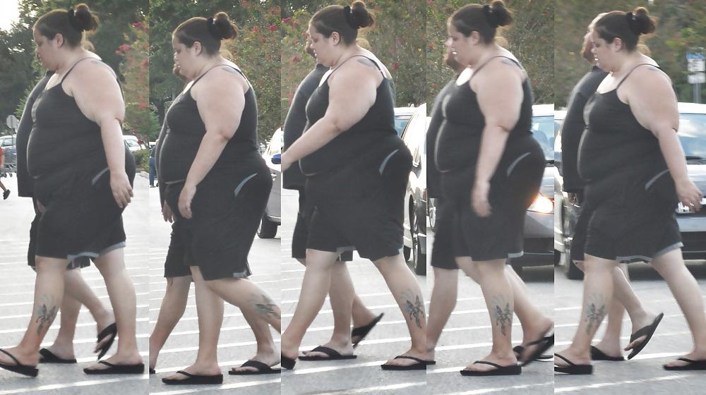 19P Fat Asses In Jeans - Public Creepin