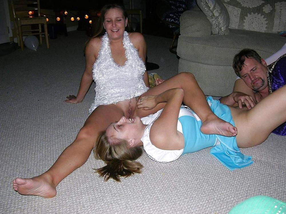 25P Slutty Swinger Wives At Play